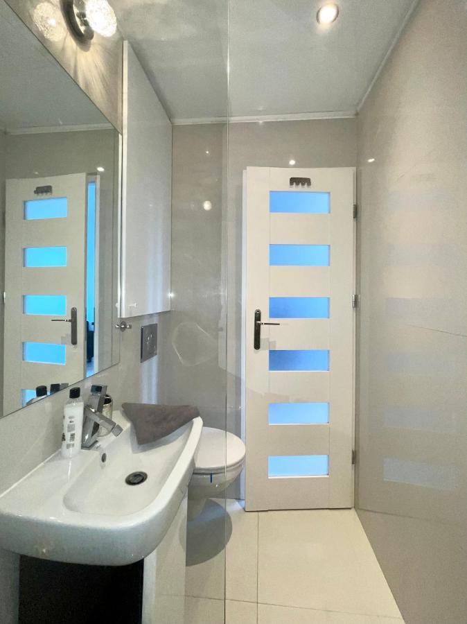 Sasi - Cozy Apartment For 6 People In Centre 华沙 外观 照片